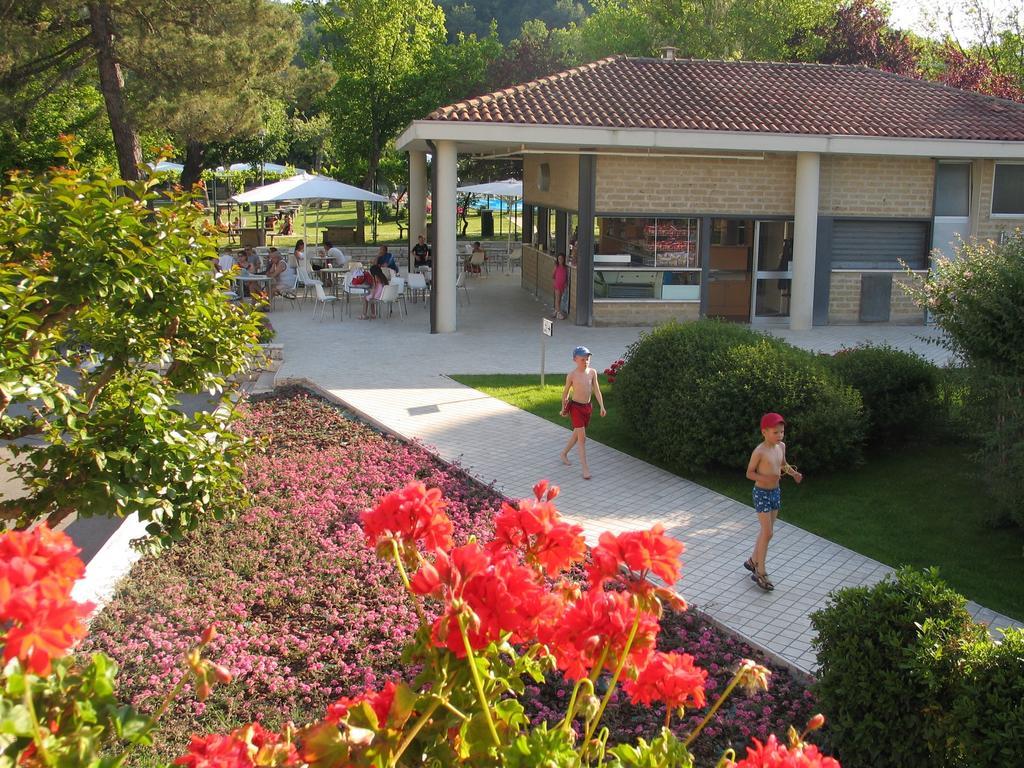 Parco Delle Piscine Hotel Sarteano Eksteriør billede