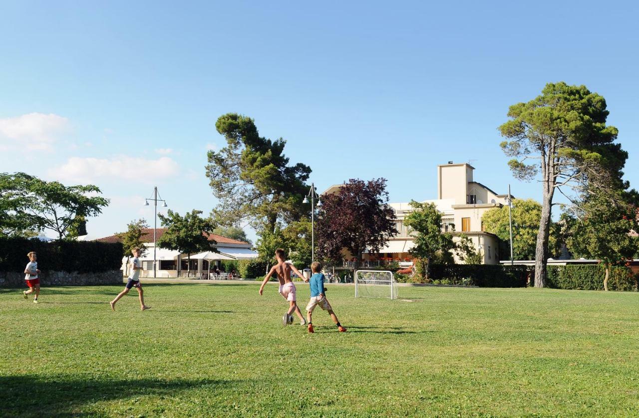 Parco Delle Piscine Hotel Sarteano Eksteriør billede